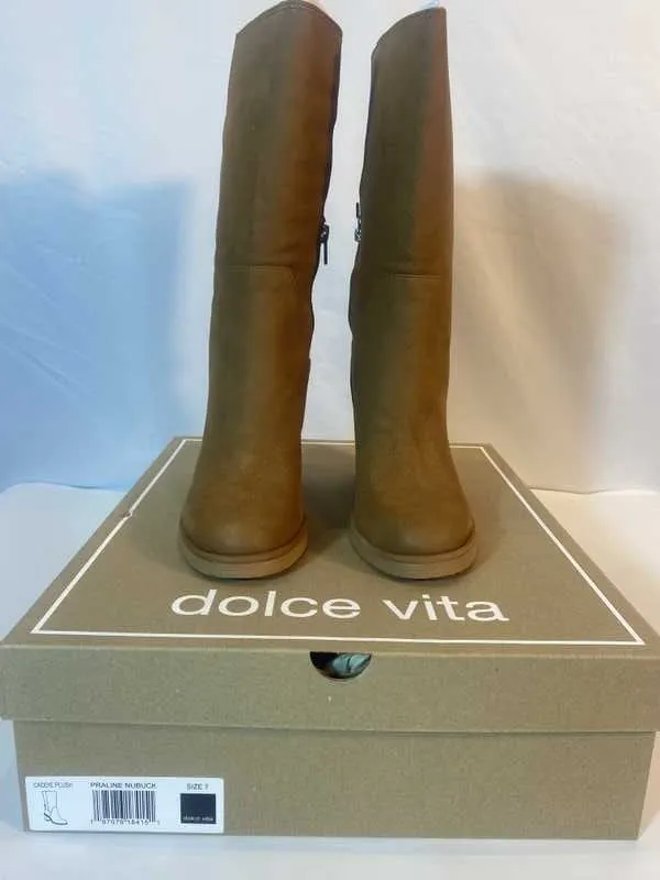 CADDIE PLUSH BOOTS PRALINE NUBUCK - re:vita