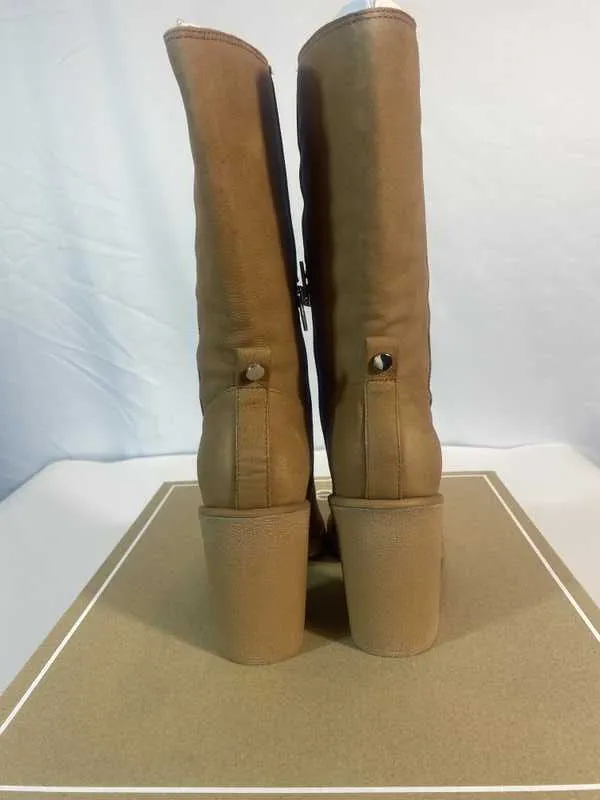 CADDIE PLUSH BOOTS PRALINE NUBUCK - re:vita