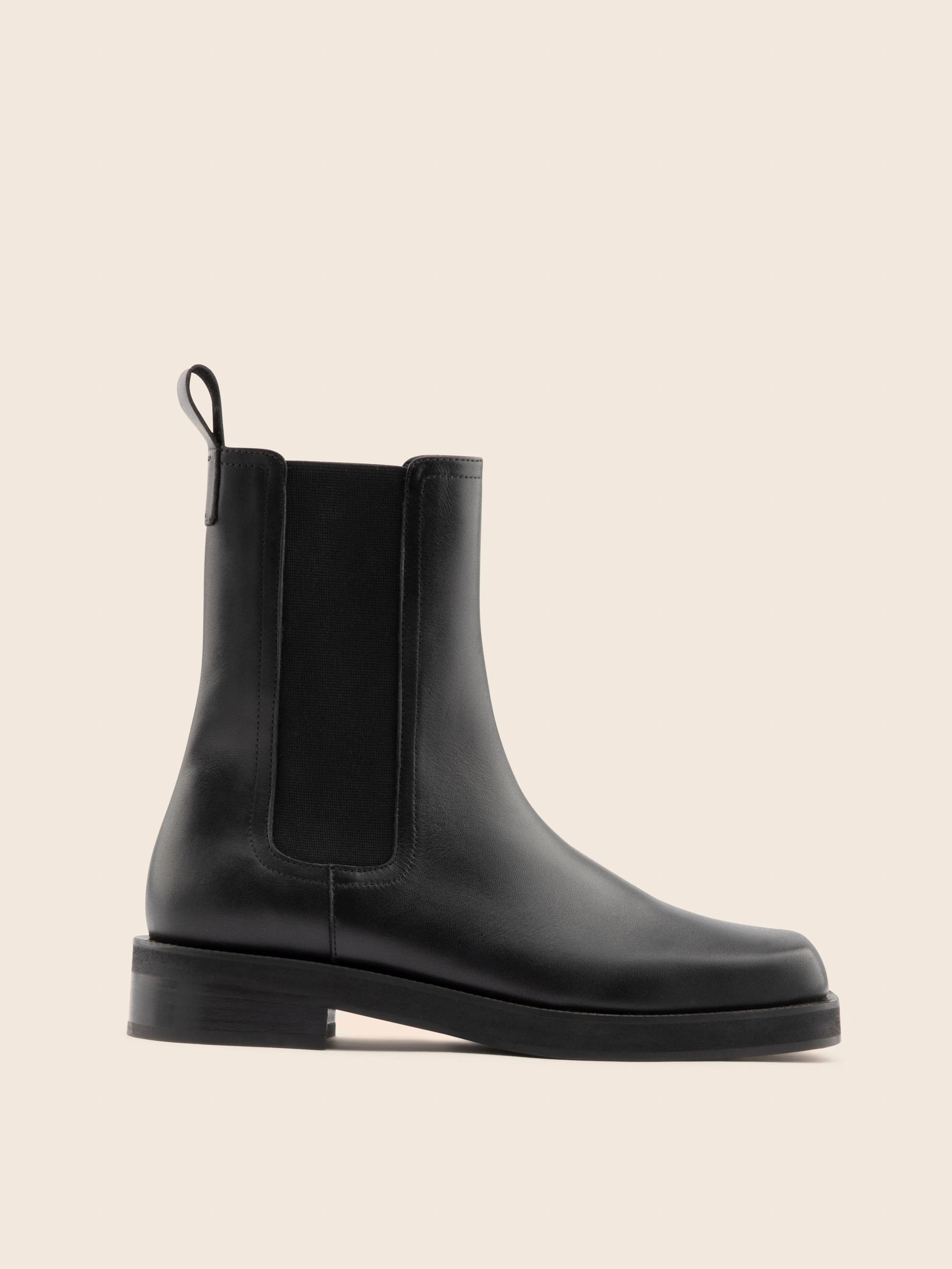 Second Hand Mora Black Boot